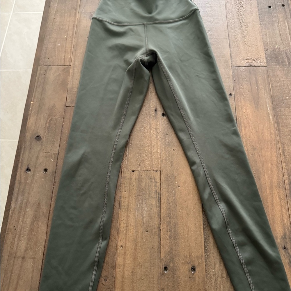 ALO Yoga Olive Green Leggings